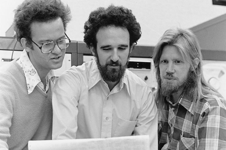 Ralph Merkle, Martin Hellmann und Whitfield Diffie (von links) 1977