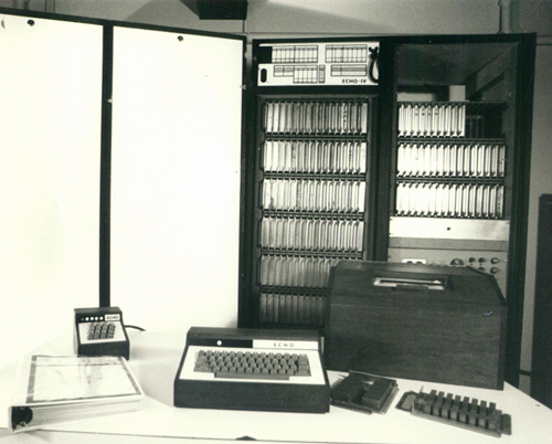 Amateurcomputer Echo IV (Foto Computer History Museum)