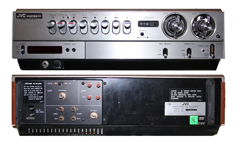 VHS-Videorekorder vom japanischen Hersteller JVC